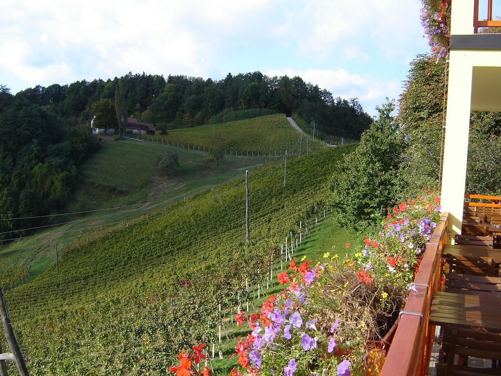 Farm Stay Jarc Vineyard Svecina Dış mekan fotoğraf